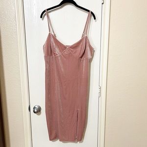 Forever 21 Rose Pink Spaghetti Straps Dress Velvet Sexy Feminine Valentine’s 2X